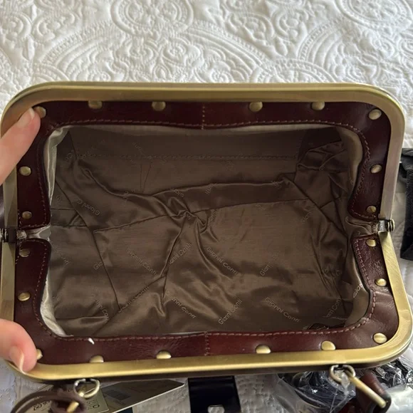 ✨HP✨ NWT Gianni Conti Melania handbag - Picture 13 of 15